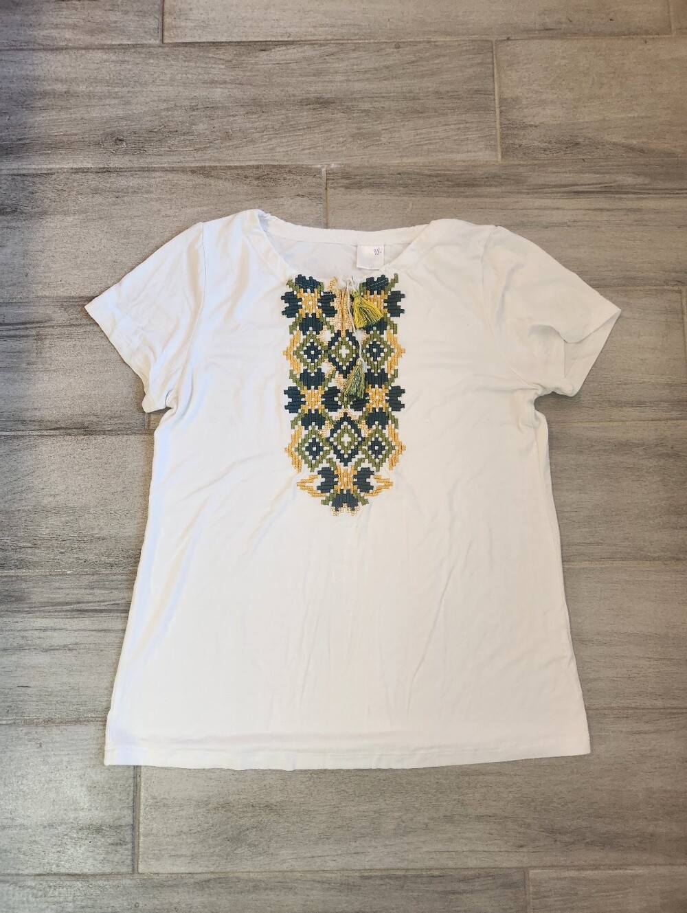 Folk Art Tee Shirt Women's M White Cotton Blend Embroidered Ethnic Made Ukraine
